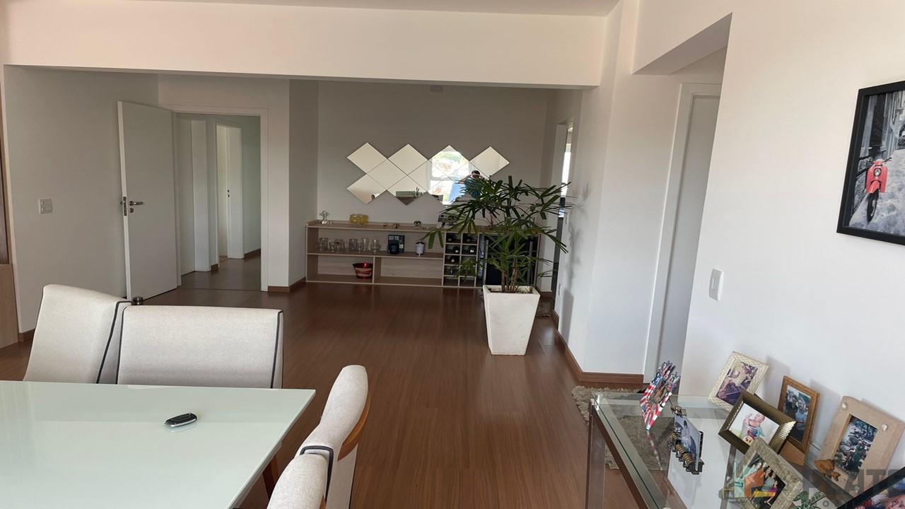 Apartamento à venda com 3 quartos - Foto 7