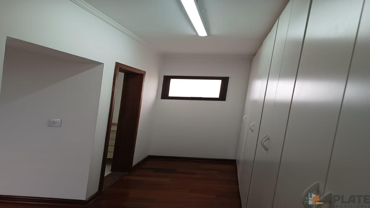 Apartamento à venda com 3 quartos, 182m² - Foto 18