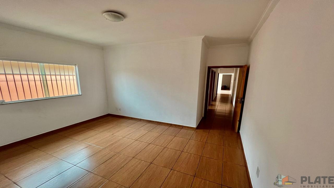 Casa à venda com 3 quartos, 150m² - Foto 8