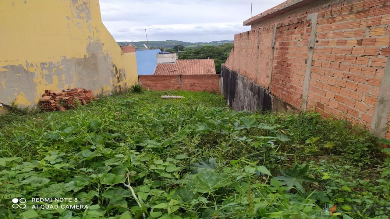 Terreno à venda, 132m² - Foto 1