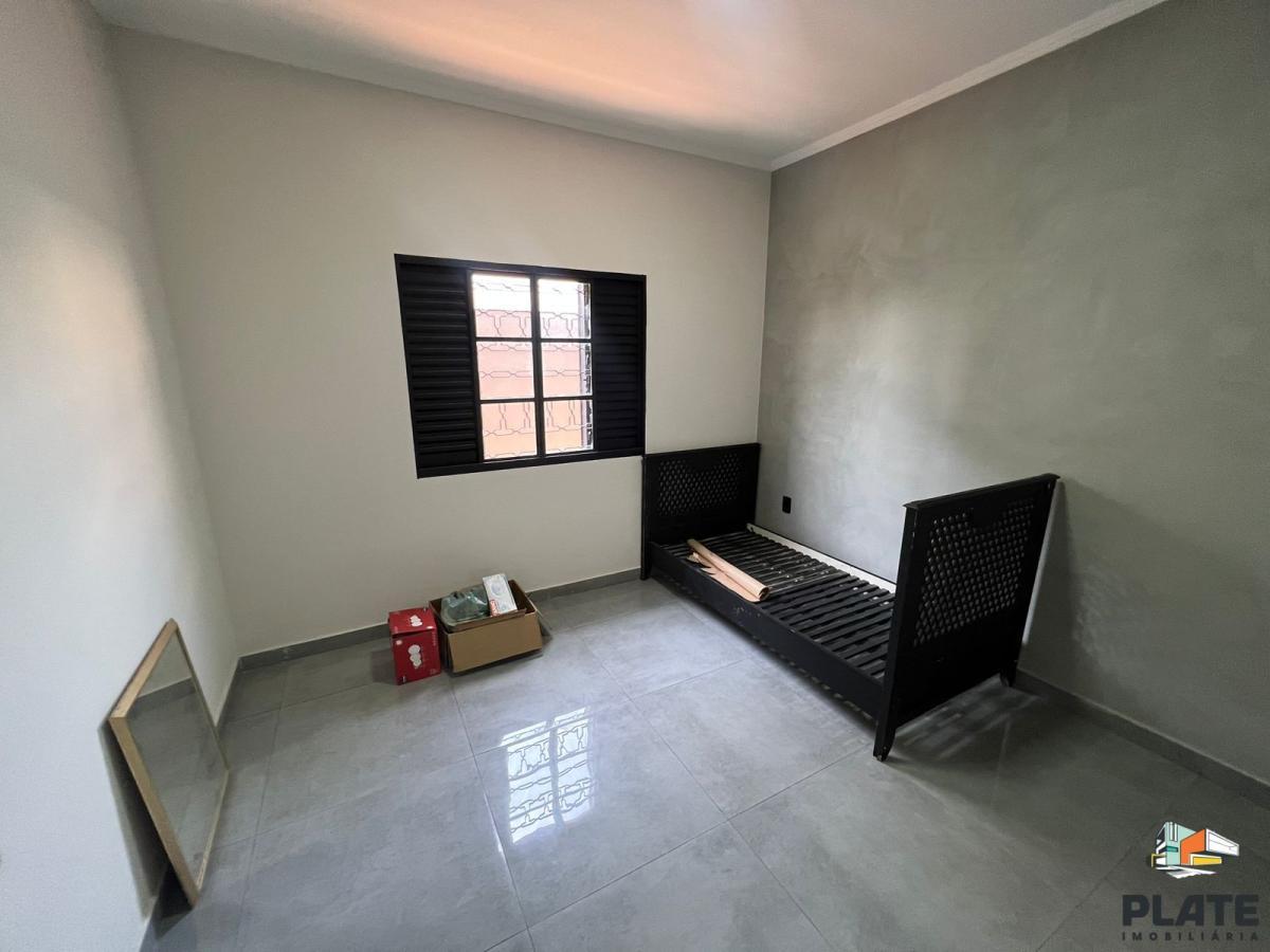 Casa à venda com 2 quartos, 150m² - Foto 13