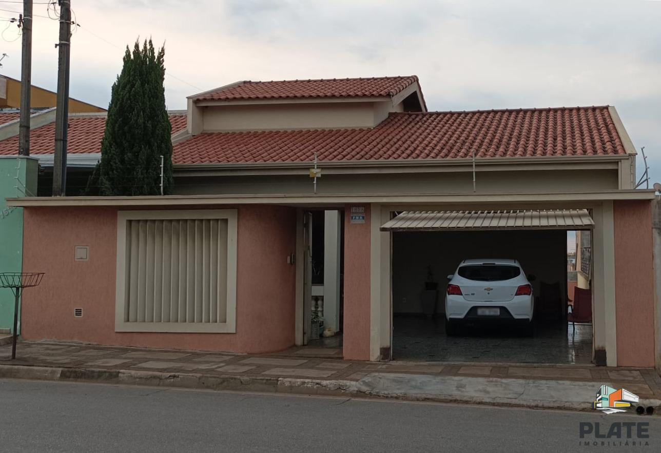 Casa à venda, 350m² - Foto 1