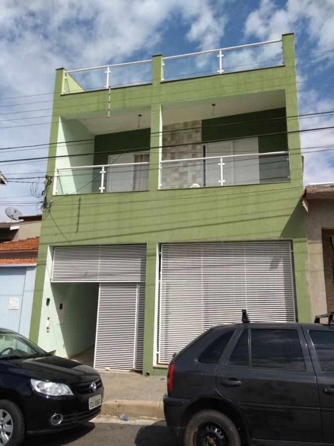 Casa à venda com 2 quartos, 160m² - Foto 1