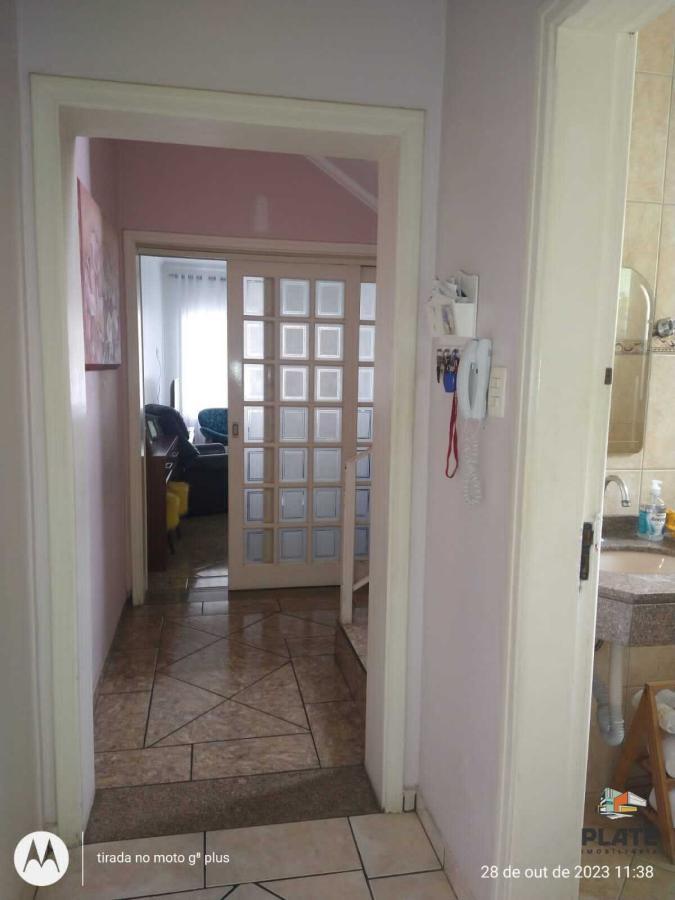 Casa à venda com 2 quartos, 160m² - Foto 4