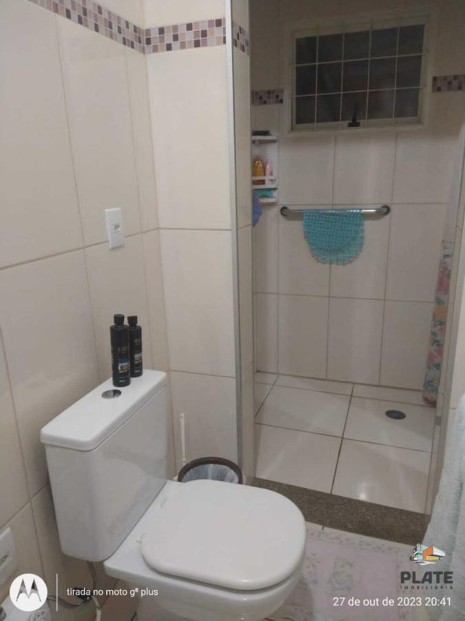 Casa à venda com 2 quartos, 160m² - Foto 25