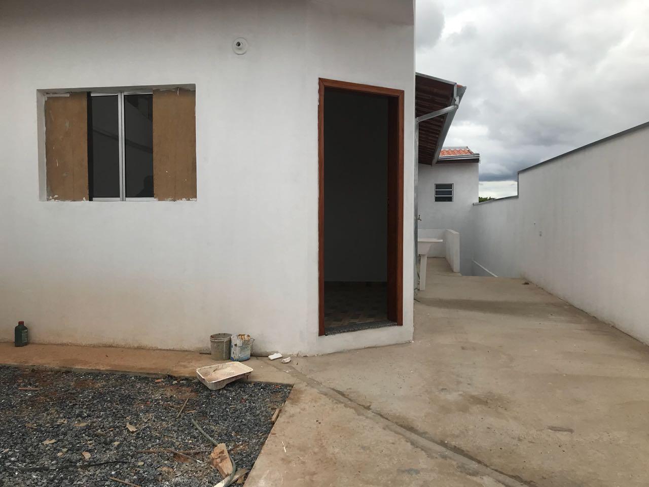 Casa à venda com 2 quartos, 131m² - Foto 3