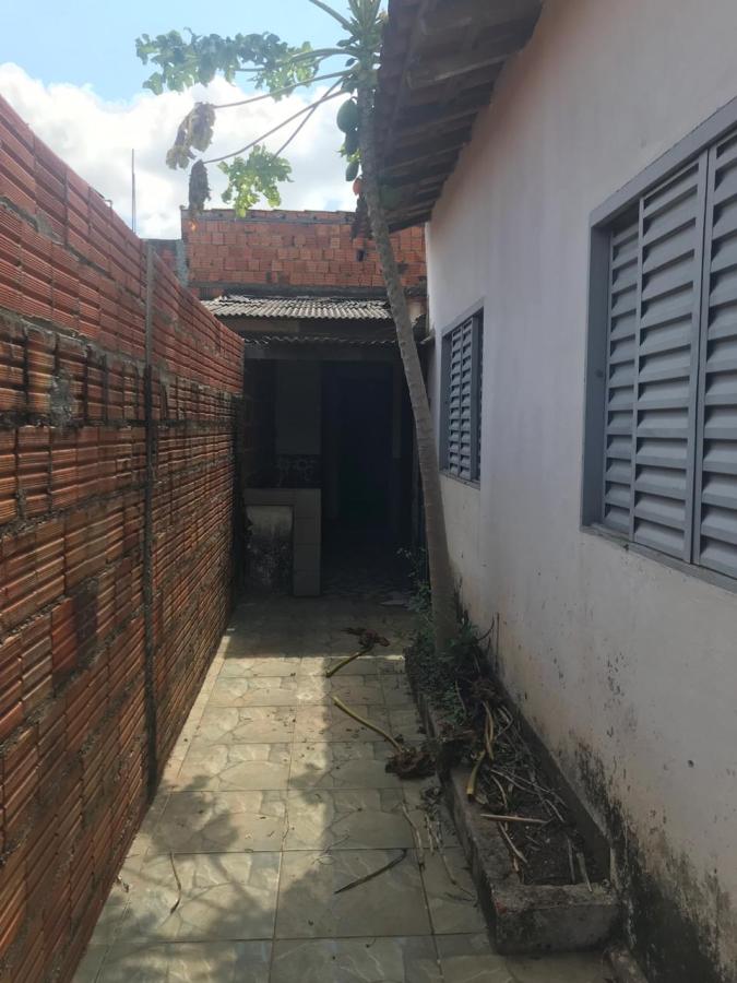 Casa à venda com 2 quartos, 5m² - Foto 17