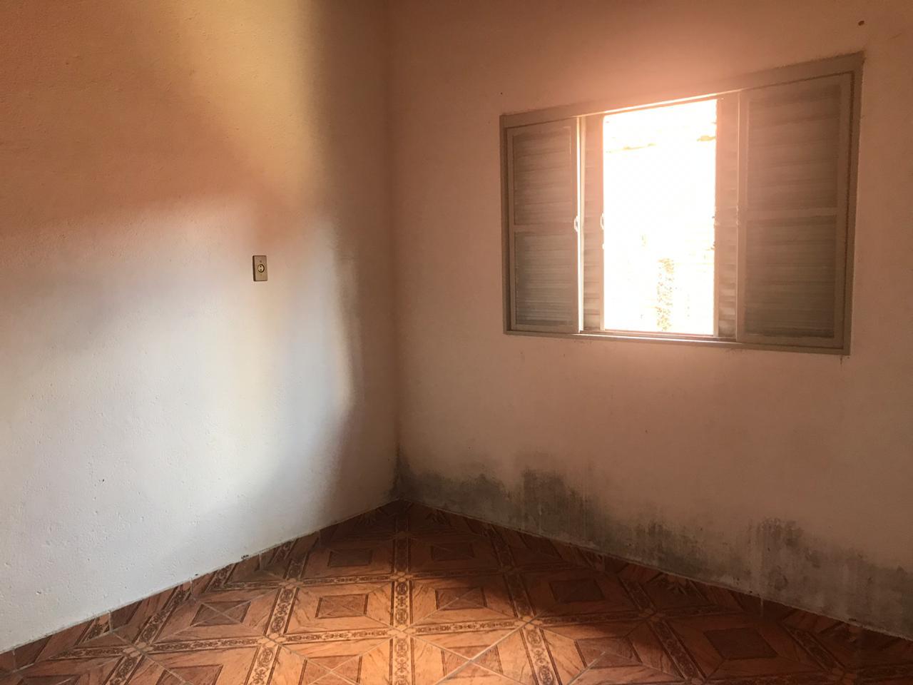 Casa à venda com 2 quartos, 5m² - Foto 14