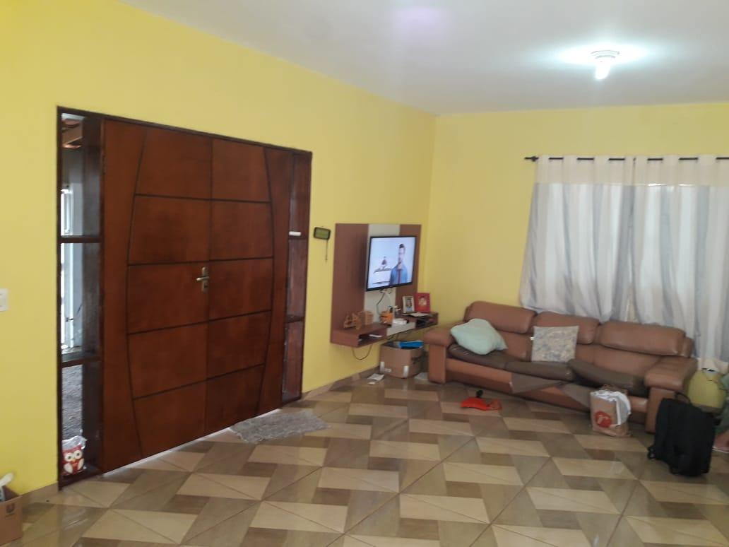 Casa à venda com 2 quartos, 250m² - Foto 4