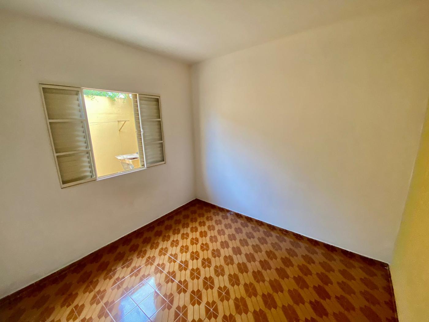 Casa à venda com 2 quartos, 210m² - Foto 10