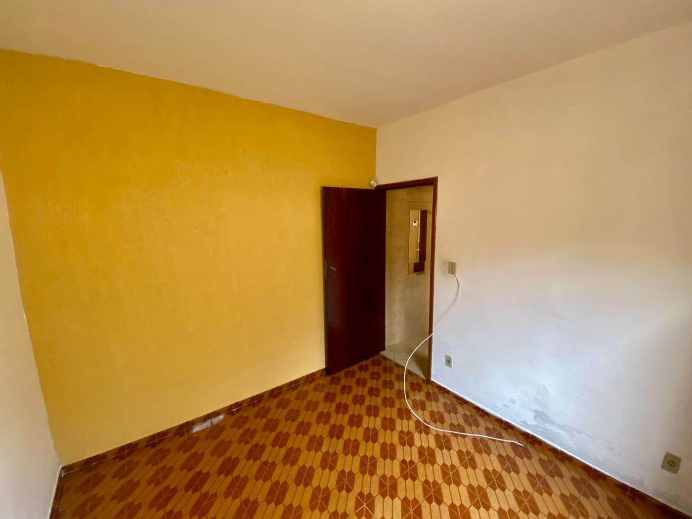 Casa à venda com 2 quartos, 210m² - Foto 12