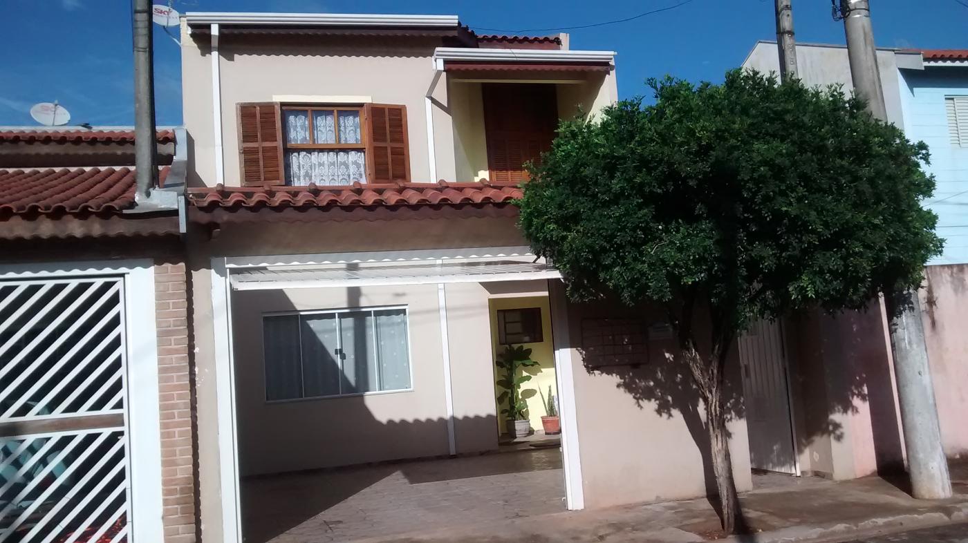 Casa à venda com 2 quartos, 150m² - Foto 4