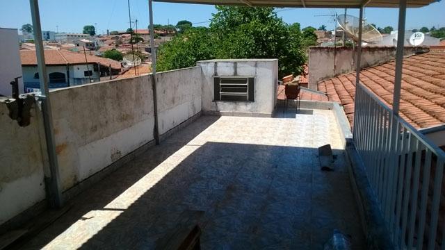 Casa à venda com 4 quartos, 240m² - Foto 15