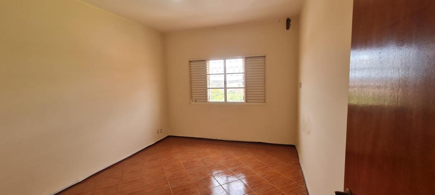 Casa à venda com 3 quartos, 135m² - Foto 9