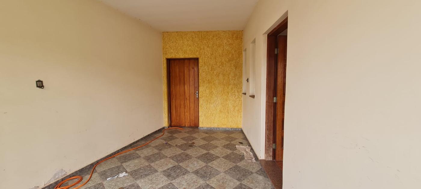 Casa à venda com 3 quartos, 135m² - Foto 3