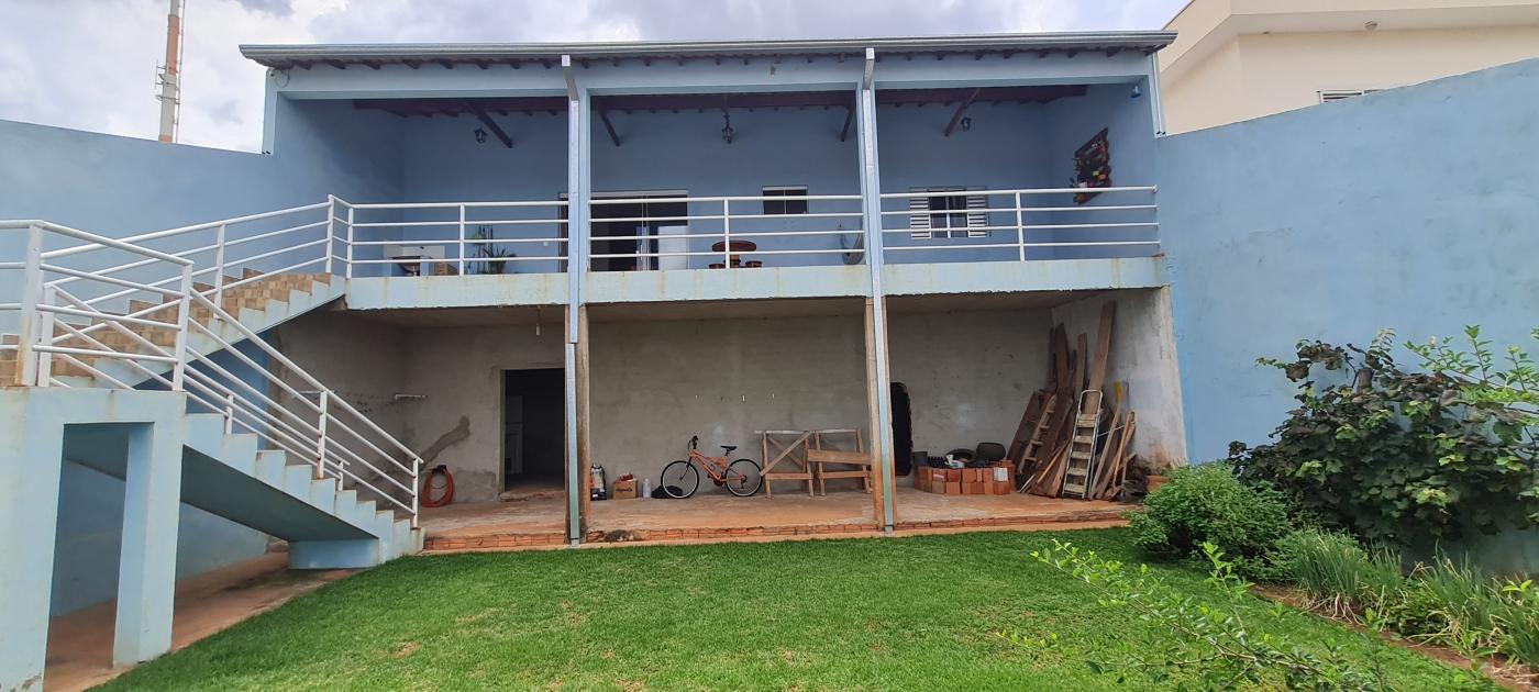 Casa à venda com 2 quartos, 360m² - Foto 6