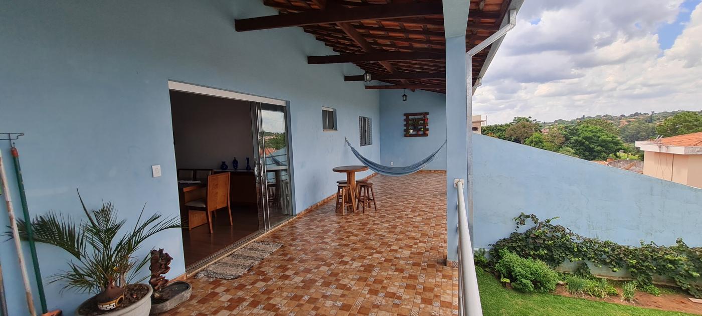 Casa à venda com 2 quartos, 360m² - Foto 8