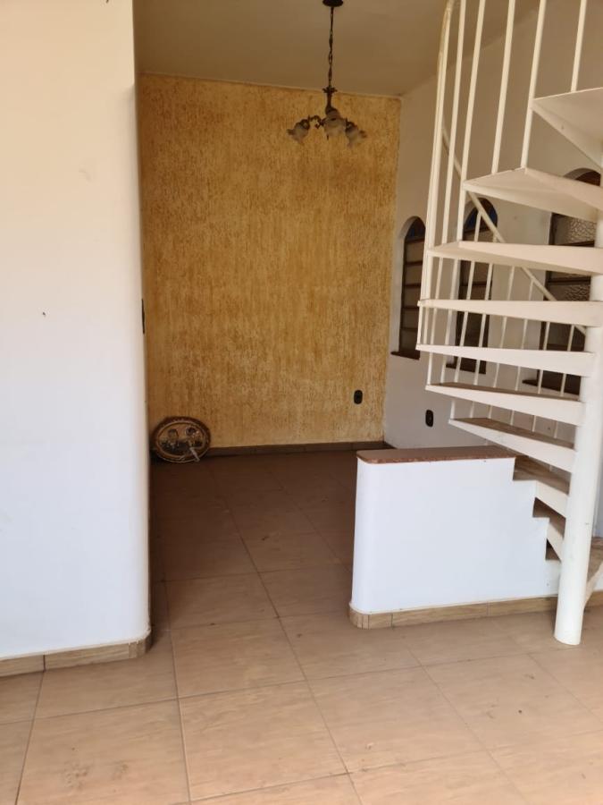 Casa à venda com 4 quartos, 460m² - Foto 15