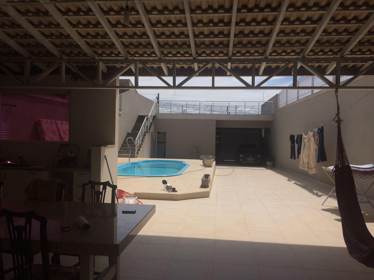 Casa à venda com 3 quartos, 355m² - Foto 8