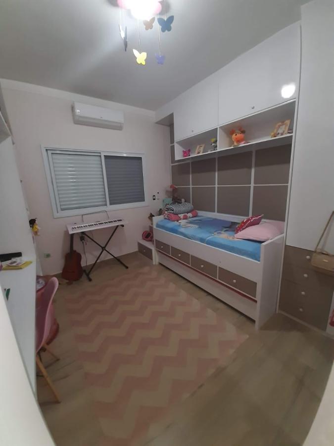 Casa de Condomínio à venda com 4 quartos, 960m² - Foto 5