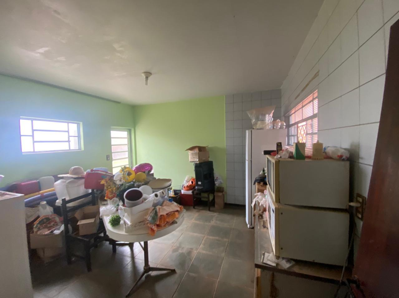 Chácara à venda com 3 quartos, 2500m² - Foto 7