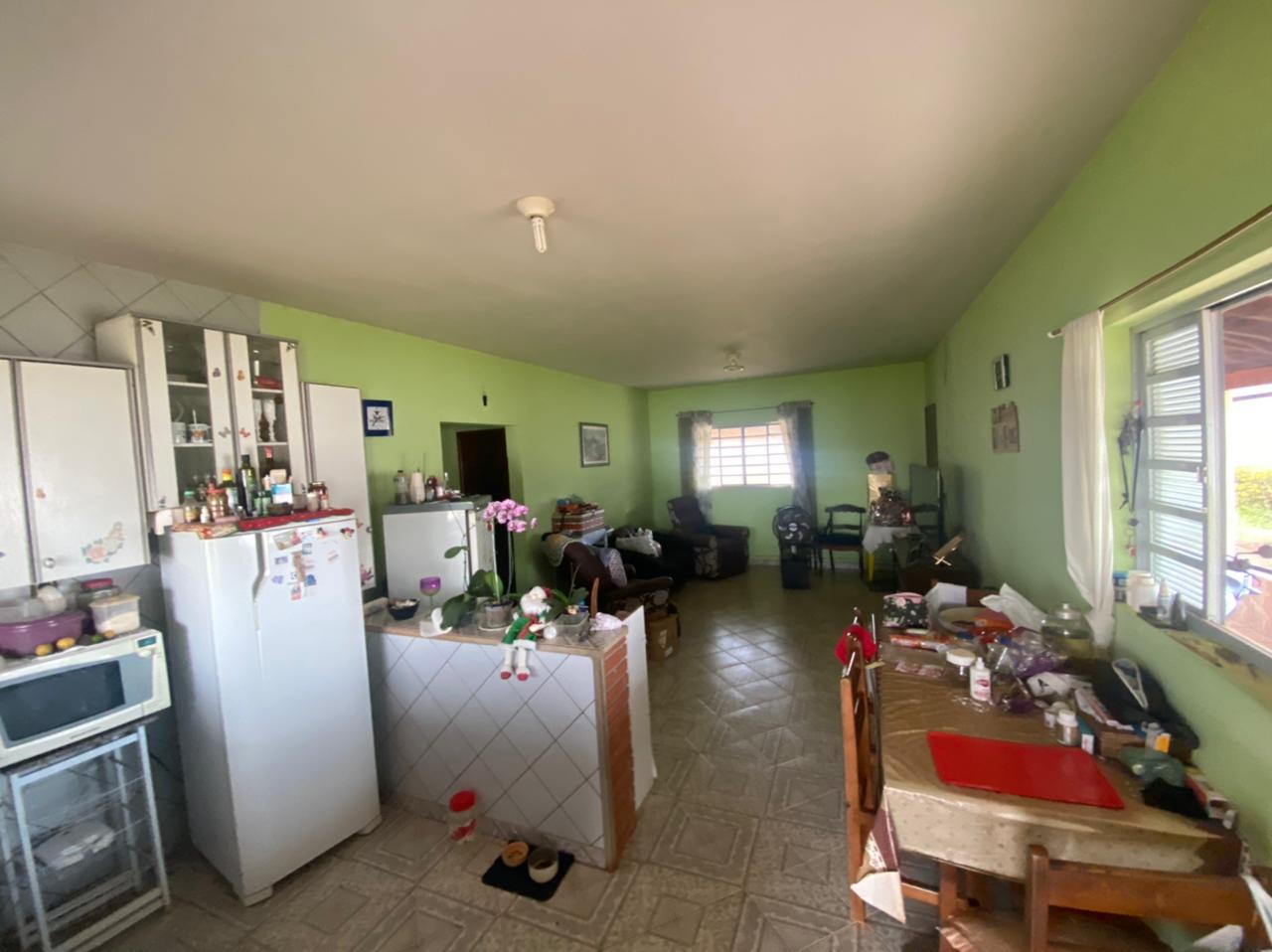 Chácara à venda com 3 quartos, 2500m² - Foto 5