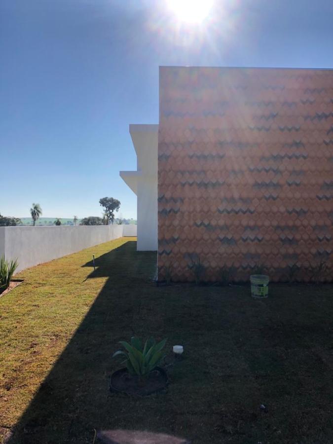 Casa de Condomínio à venda, 600m² - Foto 3