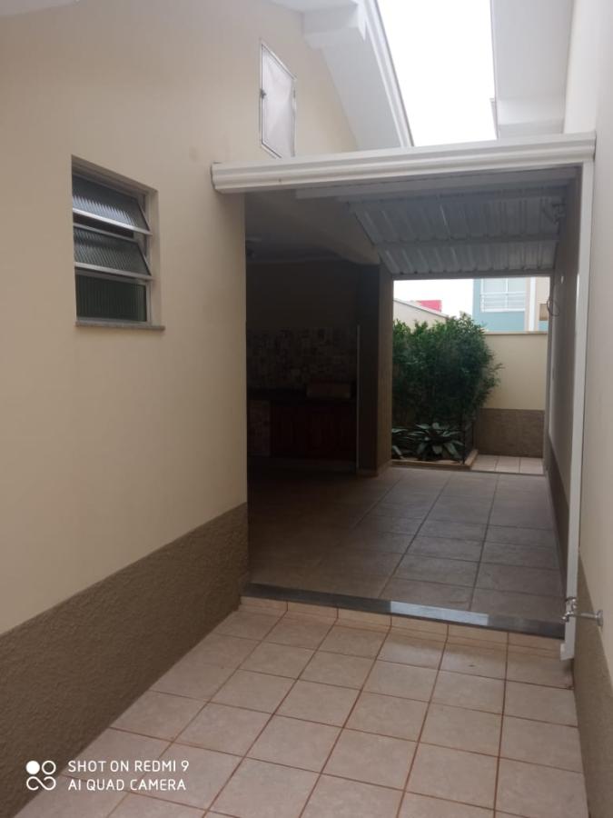 Casa de Condomínio à venda com 3 quartos, 258m² - Foto 17