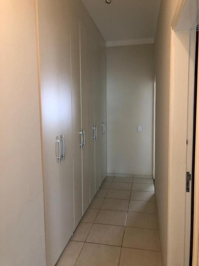 Casa de Condomínio à venda, 275m² - Foto 12