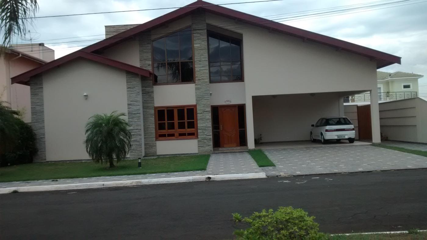 Casa de Condomínio à venda com 3 quartos, 600m² - Foto 1