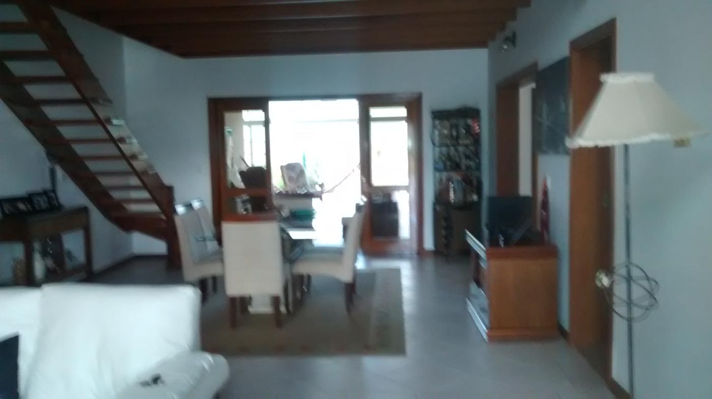 Casa de Condomínio à venda com 3 quartos, 600m² - Foto 3