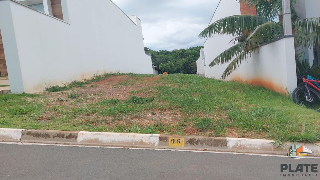 Terreno à venda, 175m² - Foto 1