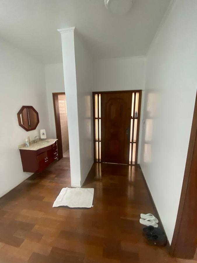 Casa à venda com 3 quartos, 338m² - Foto 23