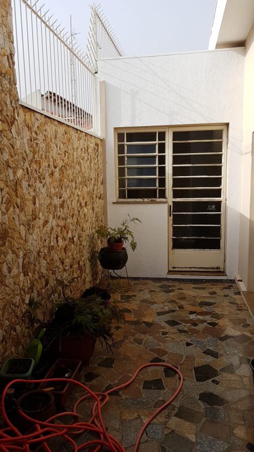 Casa à venda com 3 quartos, 296m² - Foto 16