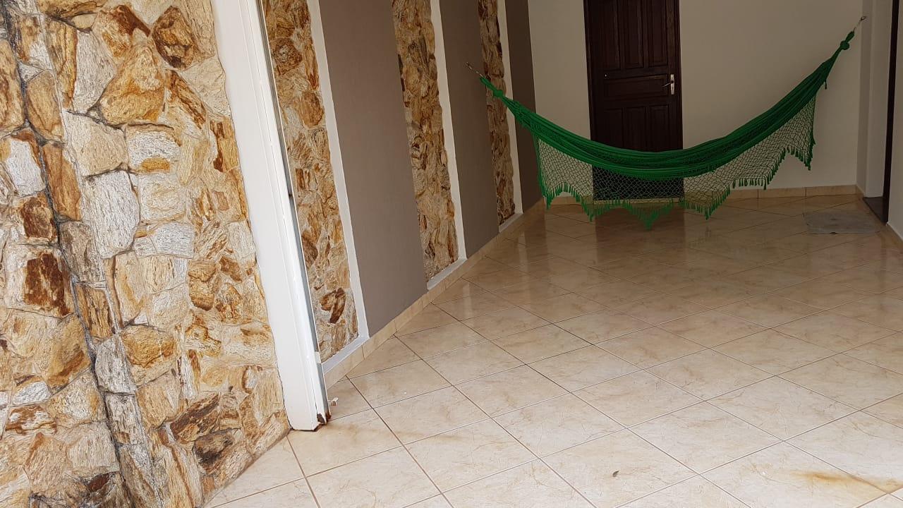 Casa à venda com 3 quartos, 296m² - Foto 17