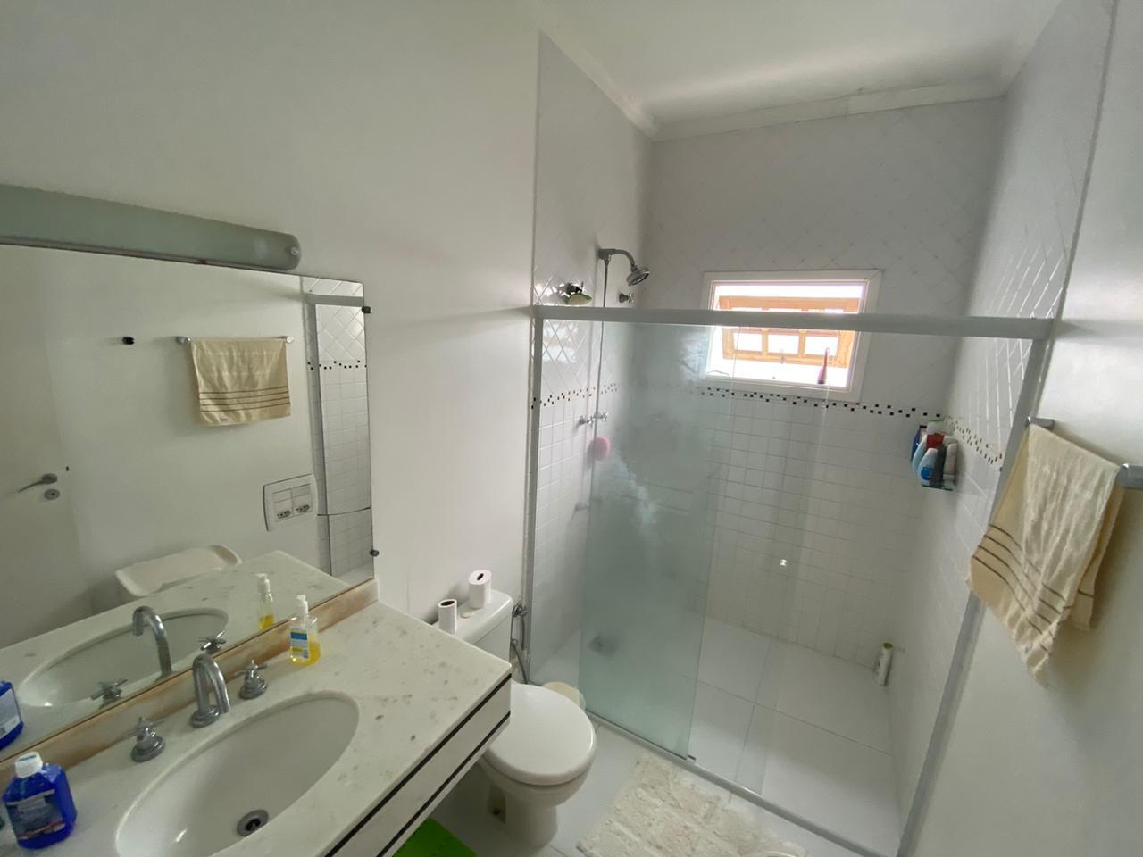 Casa à venda com 3 quartos, 300m² - Foto 16