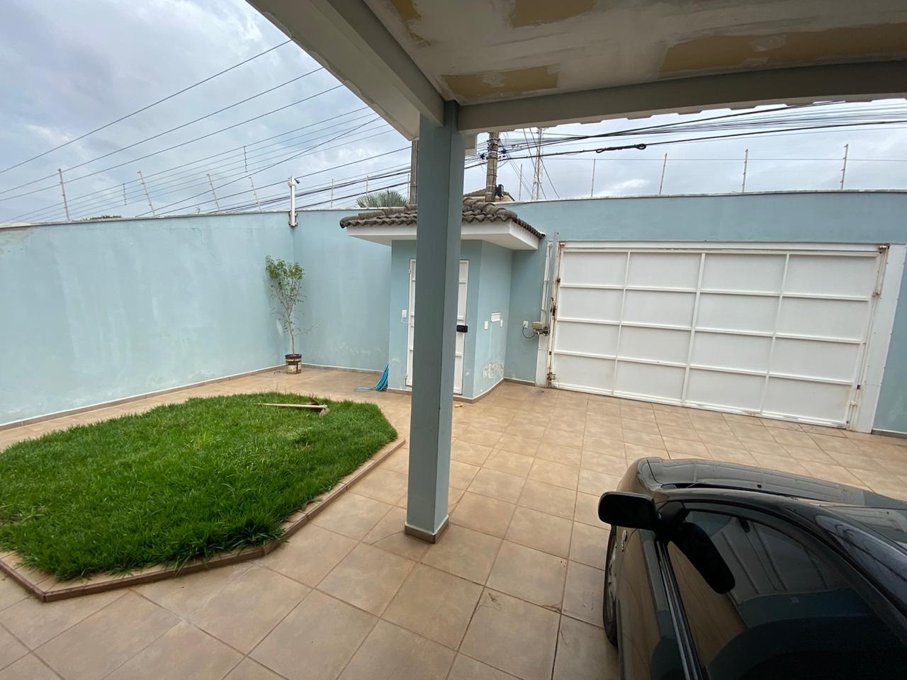 Casa à venda com 3 quartos, 300m² - Foto 4