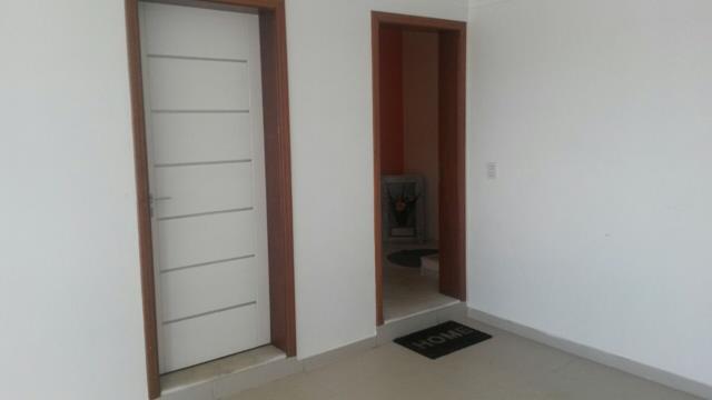 Casa à venda com 2 quartos, 300m² - Foto 3