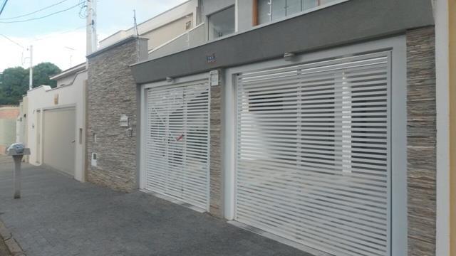 Casa à venda com 2 quartos, 300m² - Foto 1