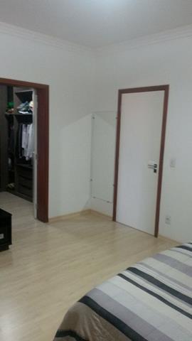 Casa à venda com 2 quartos, 300m² - Foto 31