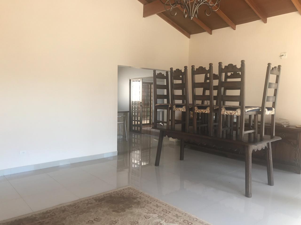 Casa à venda com 3 quartos, 1050m² - Foto 10