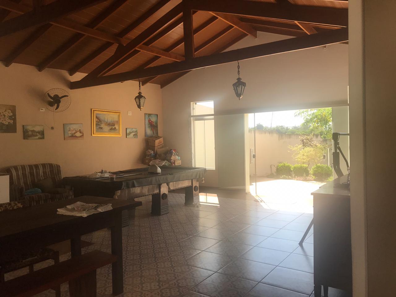 Casa à venda com 3 quartos, 1050m² - Foto 13