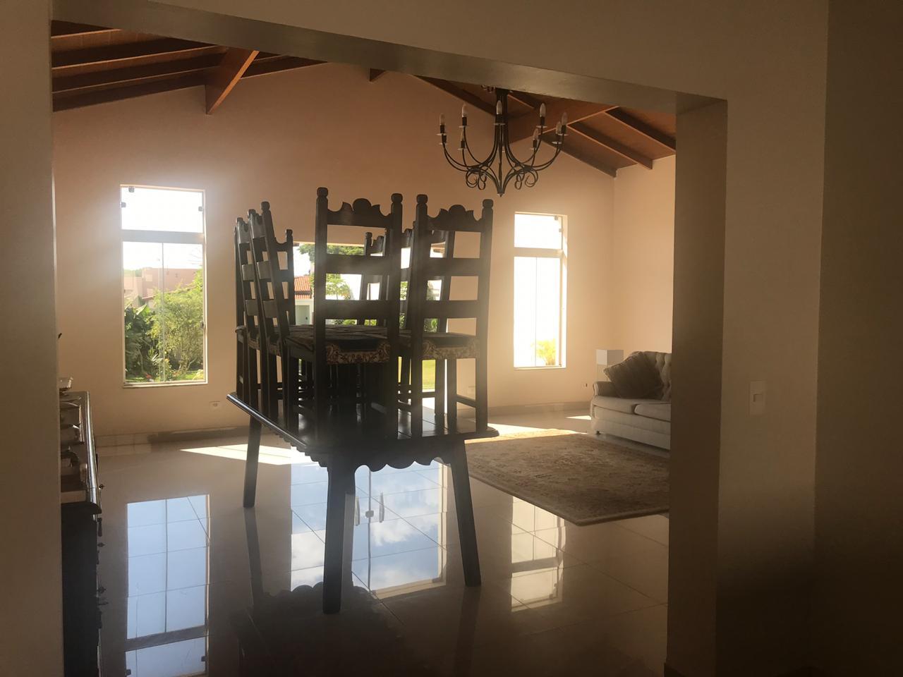 Casa à venda com 3 quartos, 1050m² - Foto 14