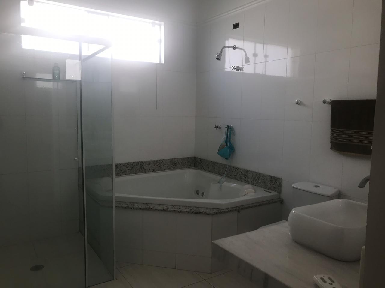 Casa à venda com 3 quartos, 1050m² - Foto 20