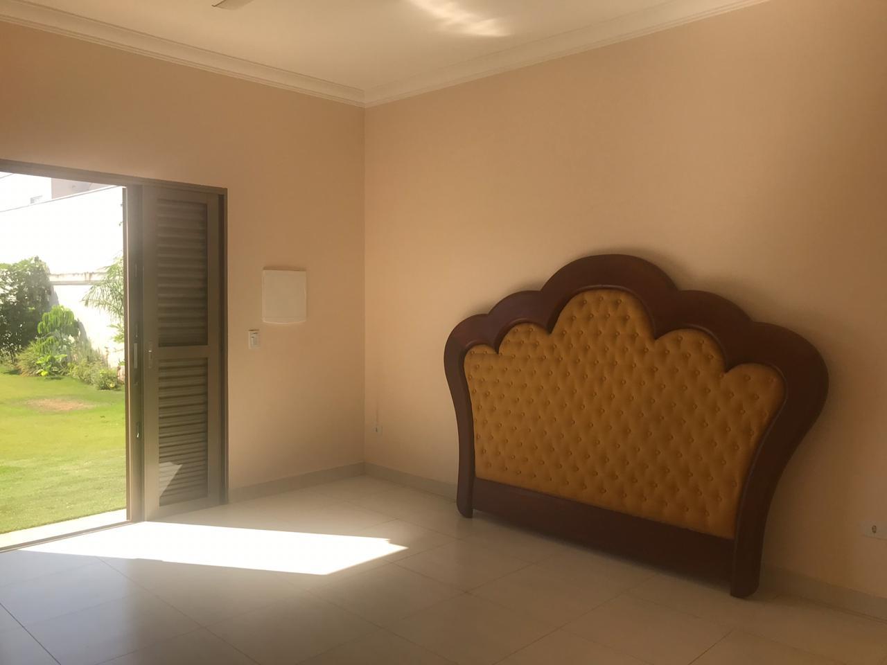 Casa à venda com 3 quartos, 1050m² - Foto 23