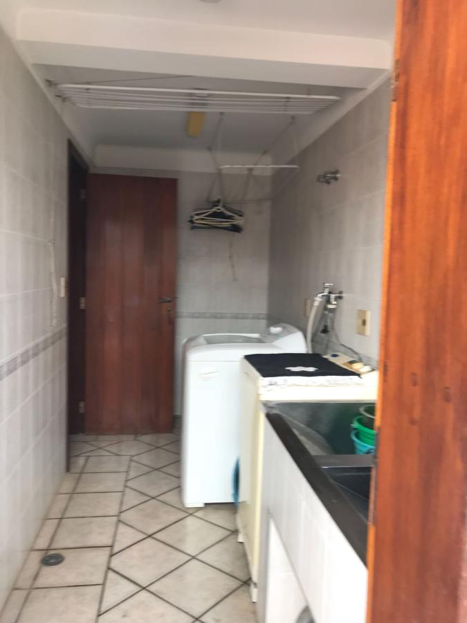 Casa à venda com 4 quartos, 300m² - Foto 25