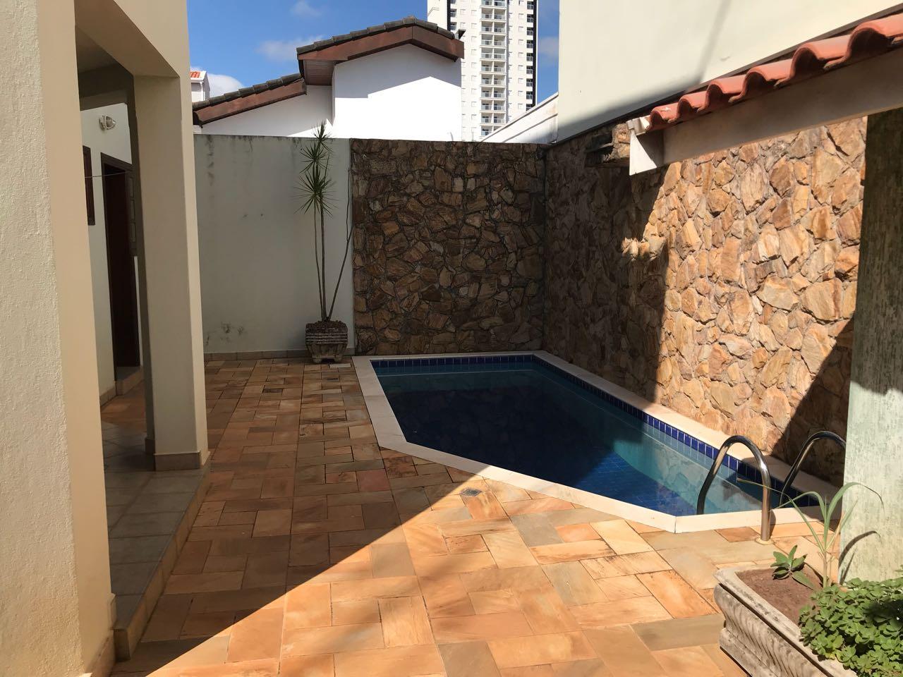 Casa à venda com 4 quartos, 300m² - Foto 29