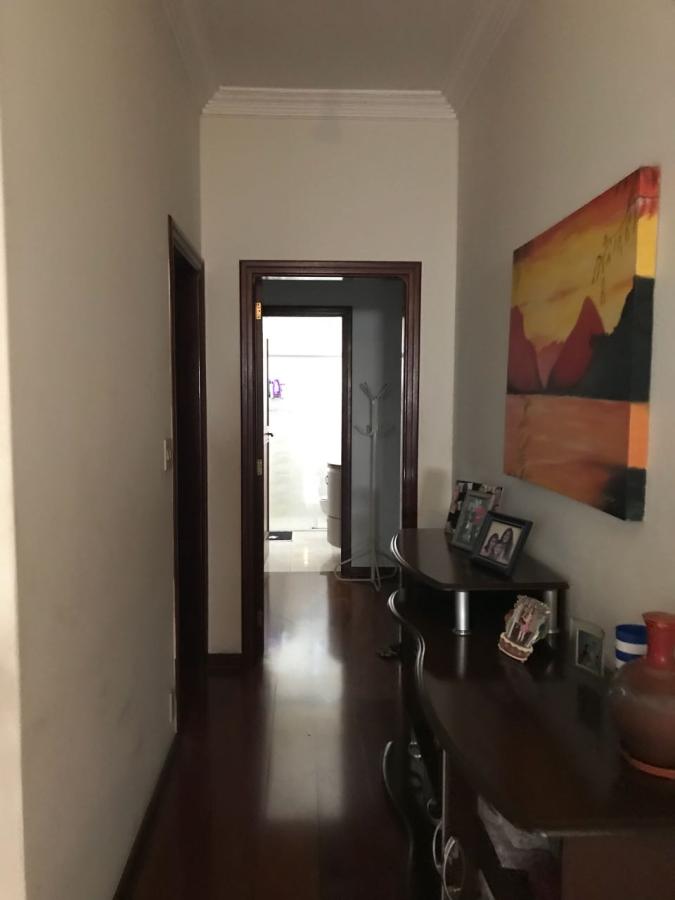 Casa à venda com 4 quartos, 300m² - Foto 38