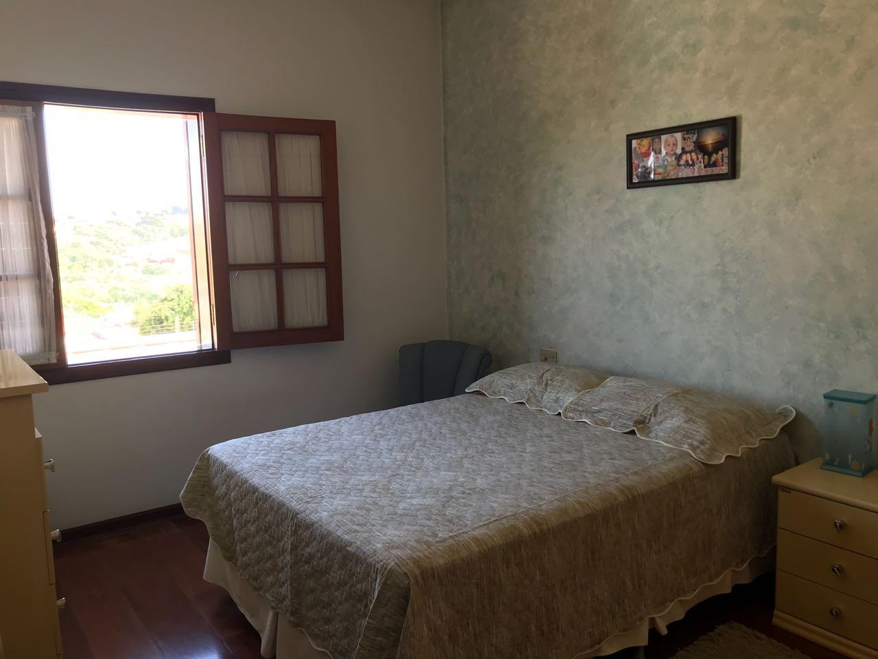 Casa à venda com 4 quartos, 300m² - Foto 44