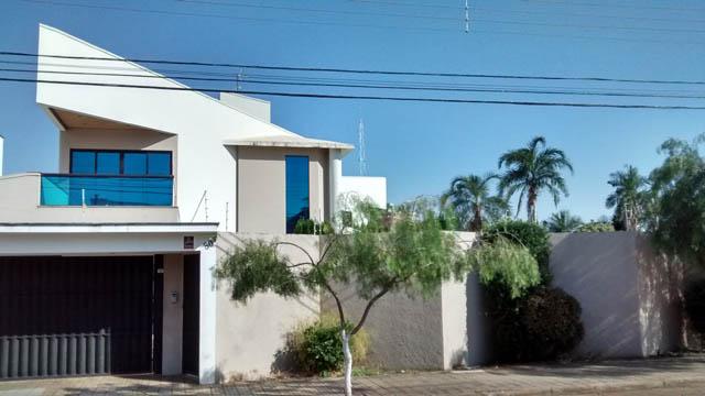 Casa à venda com 5 quartos, 450m² - Foto 3